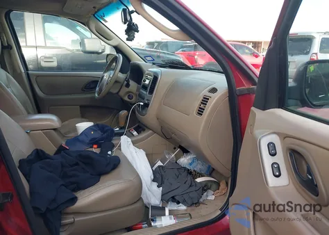 2006 Ford Escape Limited из США, поврежденный, VIN 1FMYU04166KD46606